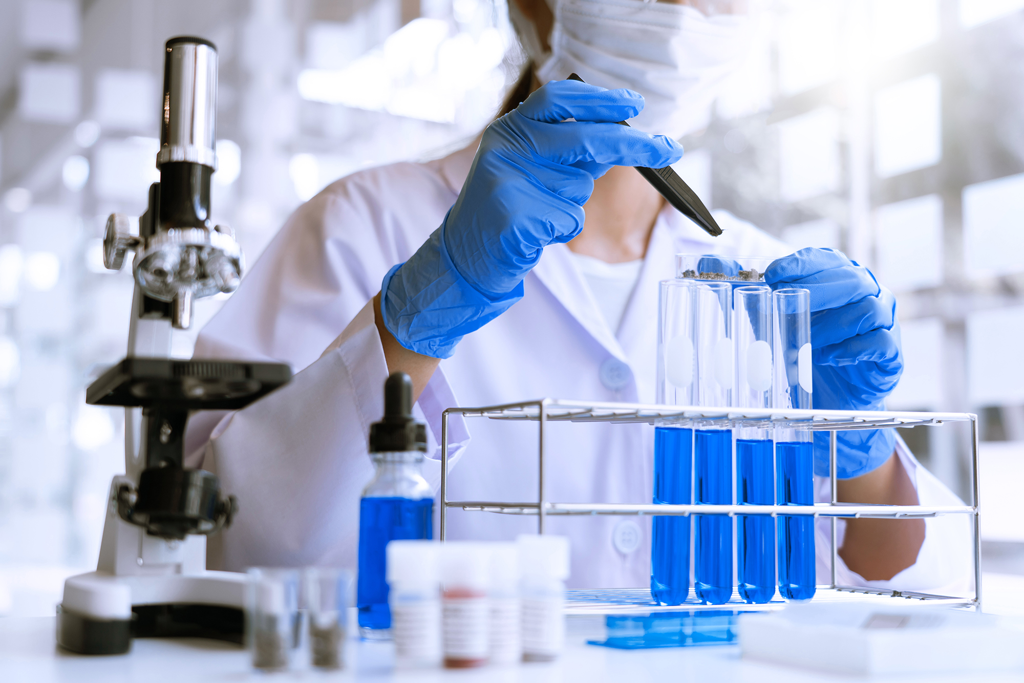 正宗水蛭素：金康道夫为什么能产出高品质天然水蛭素精华?